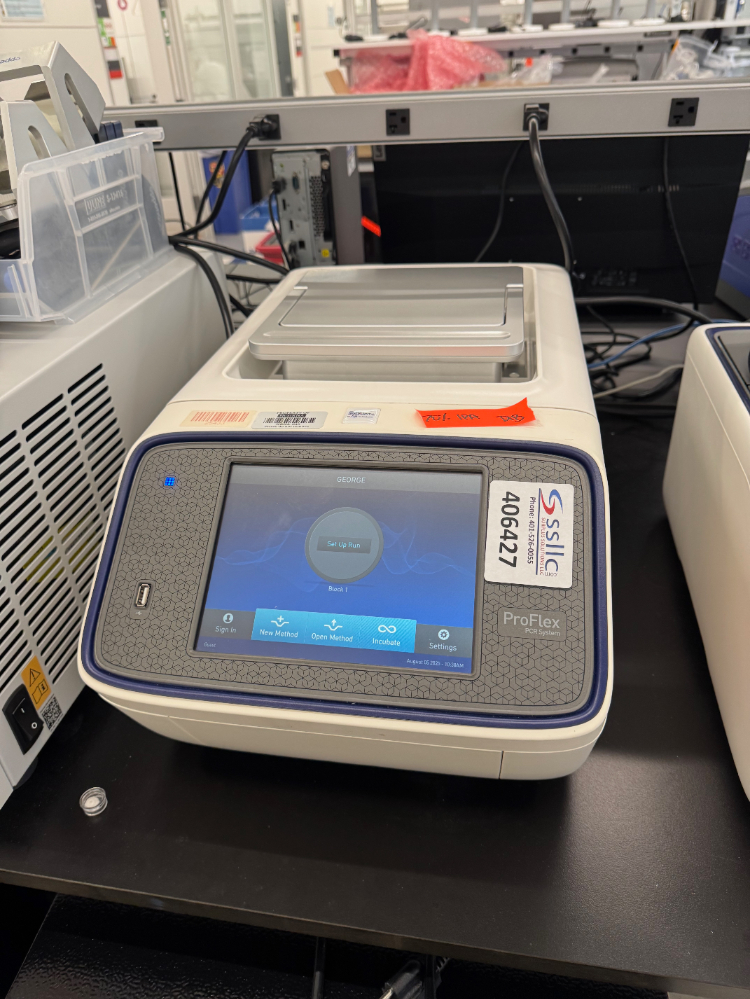 Image of Applied Biosystems proFlex PCR System